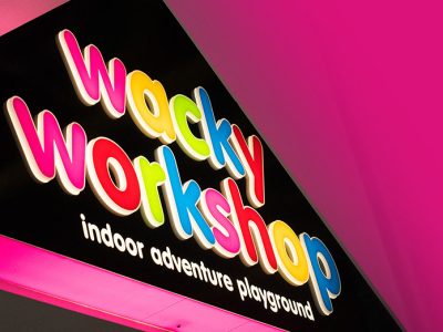 wacky-workshop-banner-mob